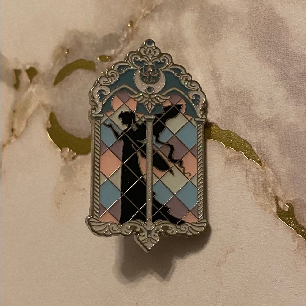 Sailor moon princess serenity stained glass enamel lapel pin brooch